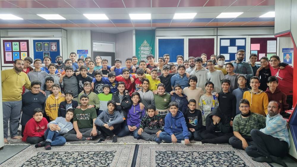 📸 *قاب آخر پایه هشتمی ها در سال ۱۴۰۱*